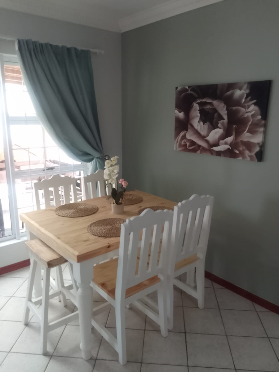 To Let 3 Bedroom Property for Rent in Parklands Western Cape